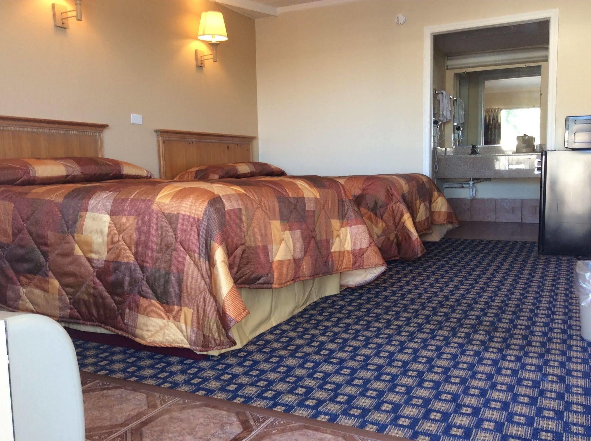 Motel 6 Burlington Eksteriør billede